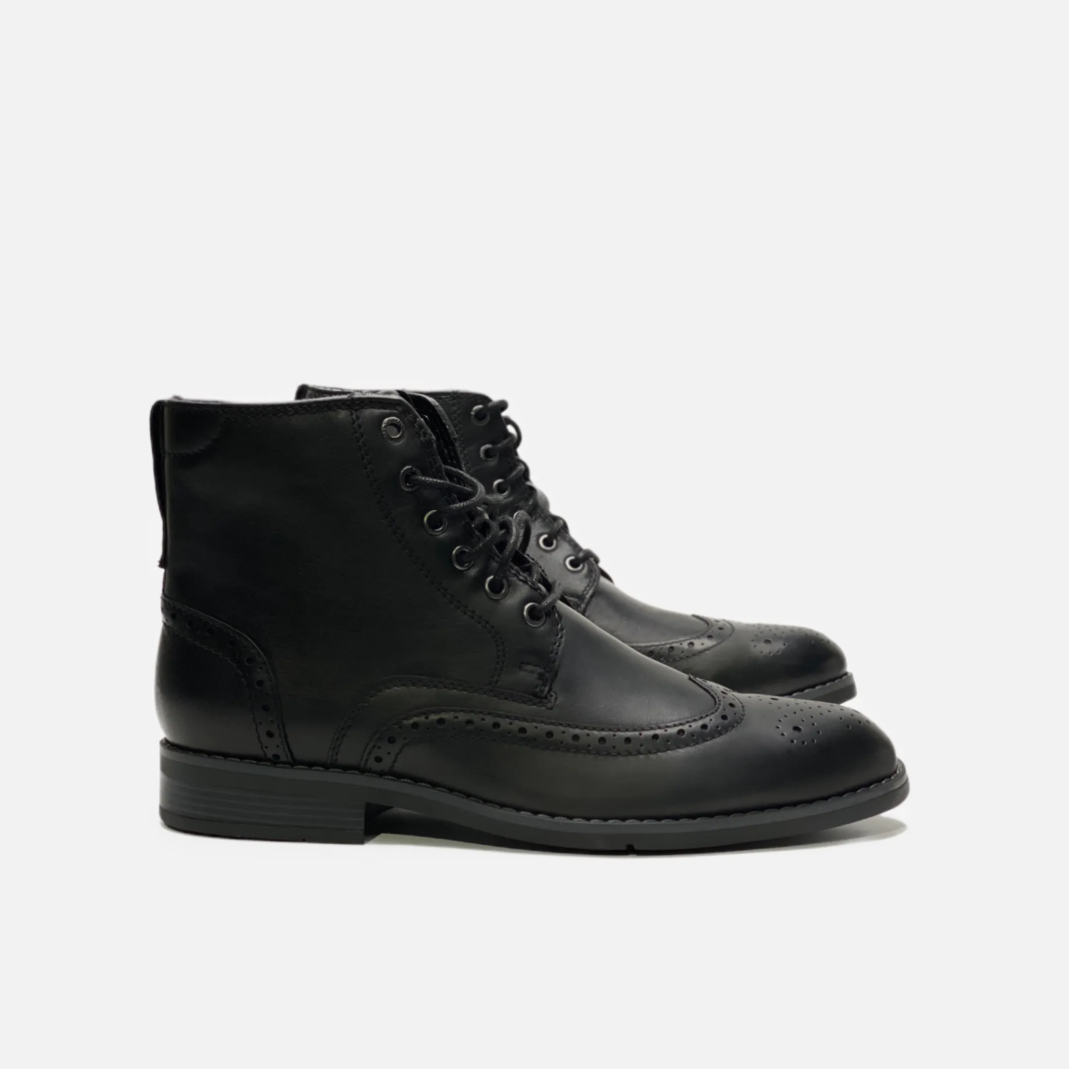 Colden Wingtip Boots