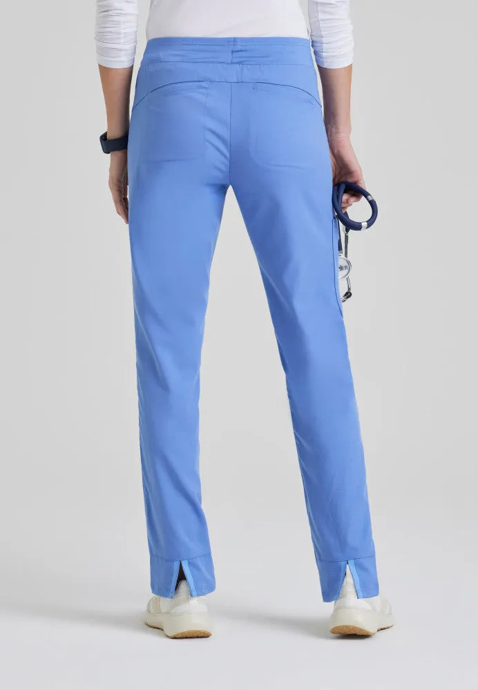 Petite Elevate 6-Pocket Mid-Rise Straight Leg Scrub Pant