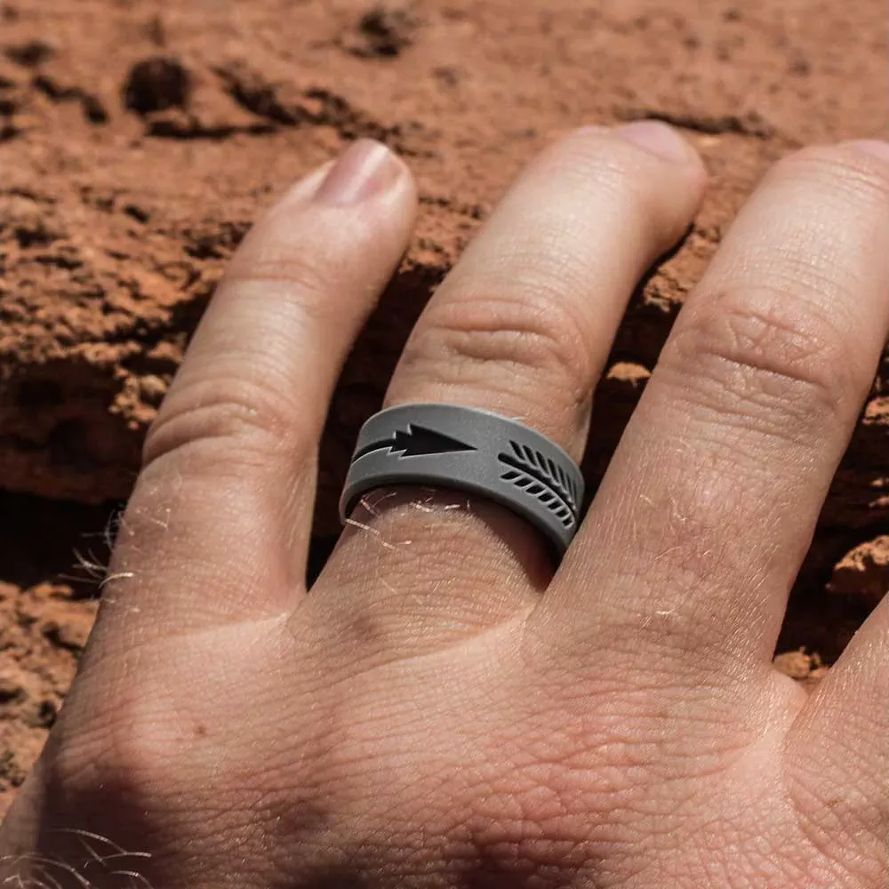 Strata Arrow Ring