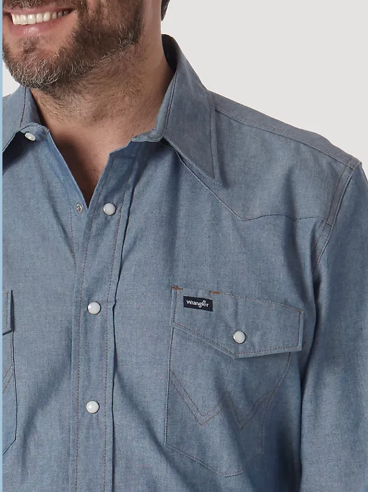 WRANGLER COWBOY CUT FIRM FINISH LONG SLEEVE WESTERN SNAP SOLID WORK SHIRT IN CHAMBRAY BLUE STYLE MS70919